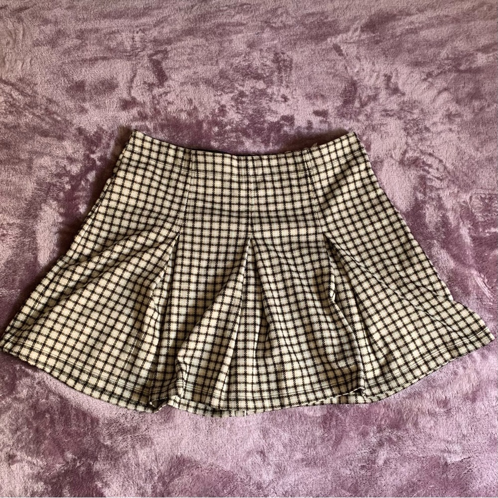 Max Studio Pleated Skirt